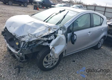 2015 Toyota Prius C Three from USA, damaged, VIN JTDKDTB36F1582453